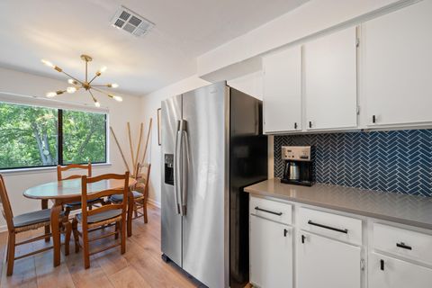 Tiny photo for 2801 Cornish CIR, Austin, TX 78745 (MLS # 8080936)