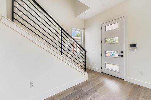 Tiny photo for 4712 S Forest DR, Austin, TX 78745 (MLS # 2159975)