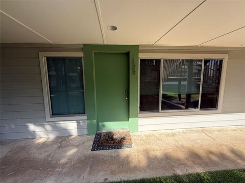 Photo of 2200 Dickson DR #123, Austin, TX 78704 (MLS # 5099966)