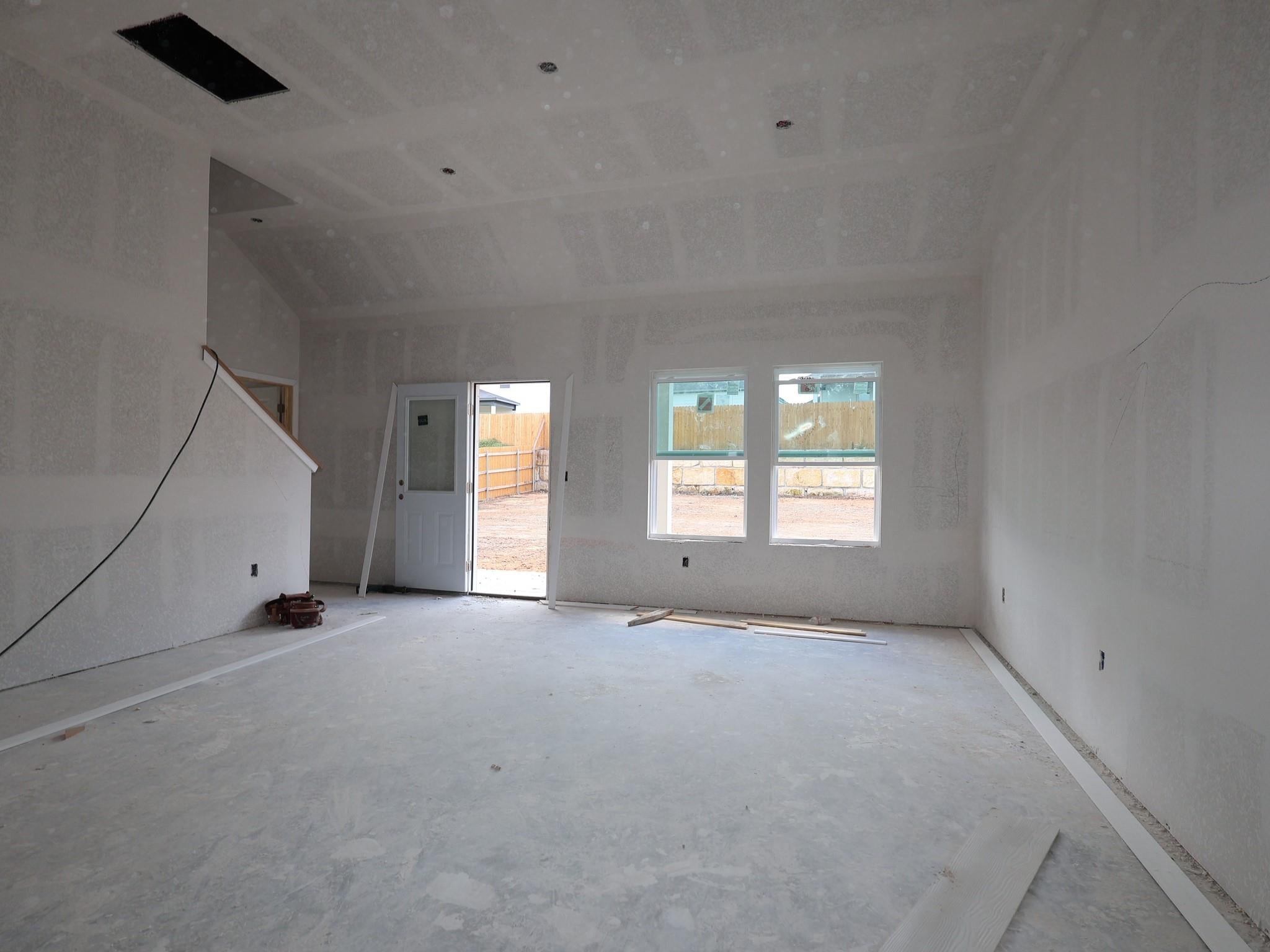 4517 Bridal Veil DR