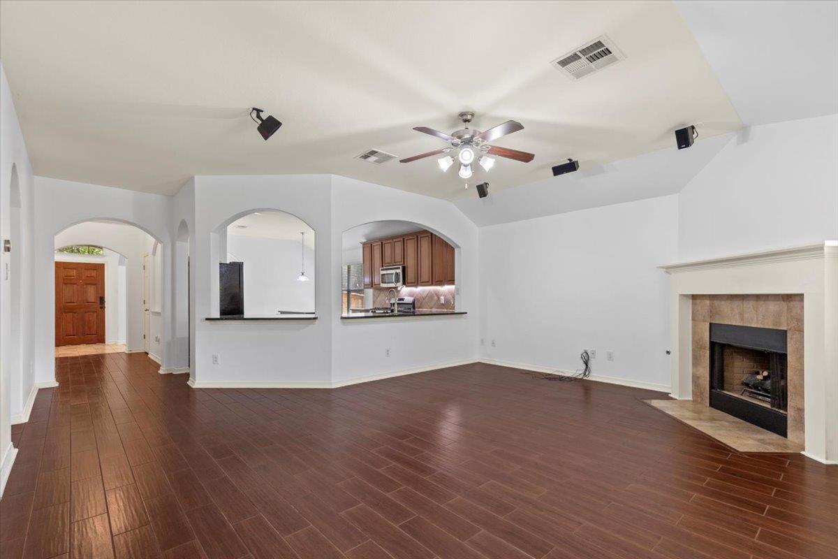 4207 Windberry CT
