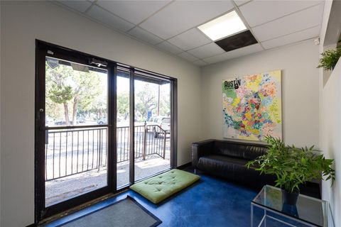 9086 Jollyville RD Austin TX 78759