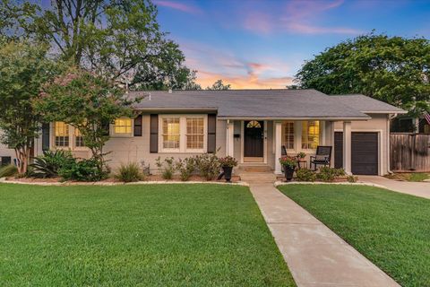 12 Margranita CRES Austin TX 78703