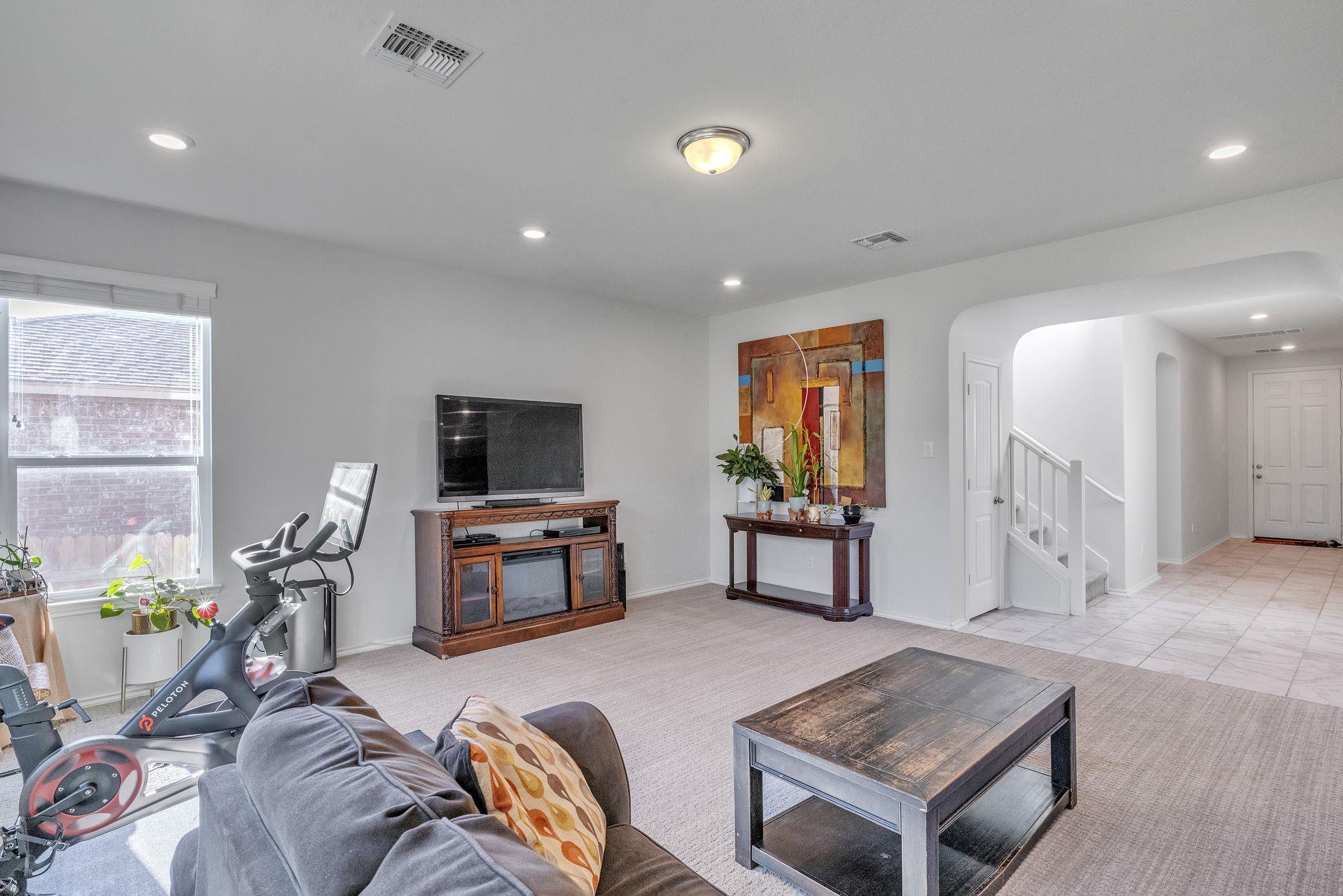 1062 Bowline DR
