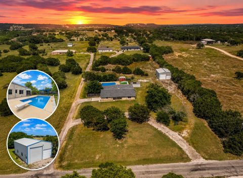 Photo of 130 Bobcat LN, Copperas Cove, TX 76522 (MLS # 5314496)
