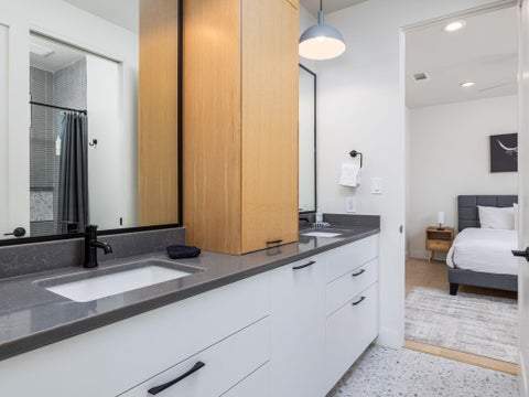 Tiny photo for 6620 Isabelle DR #B, Austin, TX 78752 (MLS # 1375614)