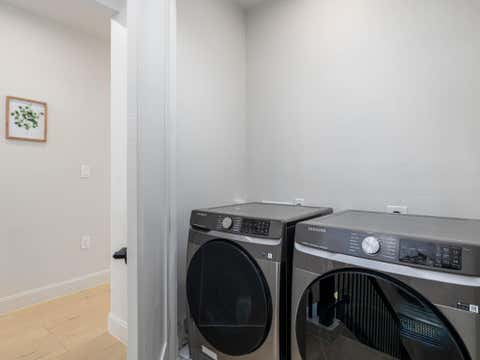 Tiny photo for 6620 Isabelle DR #B, Austin, TX 78752 (MLS # 1375614)