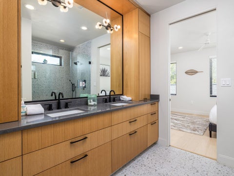 Tiny photo for 6620 Isabelle DR #B, Austin, TX 78752 (MLS # 1375614)