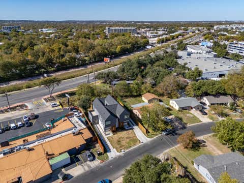 Tiny photo for 6620 Isabelle DR #B, Austin, TX 78752 (MLS # 1375614)