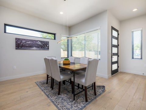 Tiny photo for 6620 Isabelle DR #B, Austin, TX 78752 (MLS # 1375614)