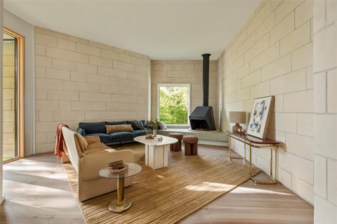 1705 Cliffside DR Austin TX 78704