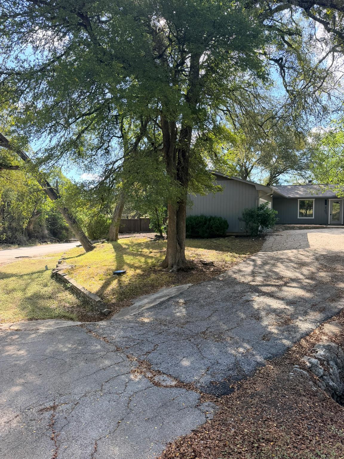2 Acacia DR