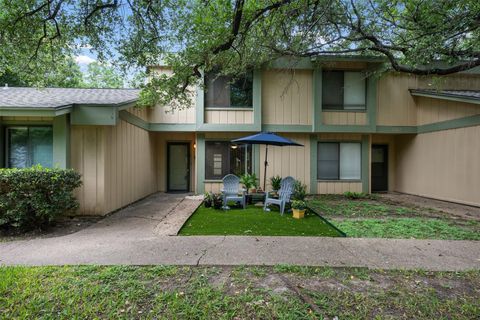 9504 Quail Village LN Austin TX 78758