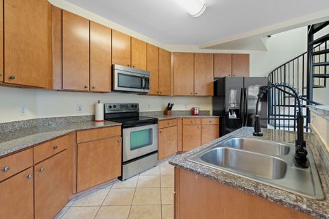 Photo of 2502 Leon ST #501, Austin, TX 78705 (MLS # 7900511)