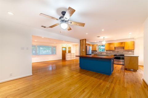 Tiny photo for 5423 Shoalwood Ave, Austin, TX 78756 (MLS # 9246765)