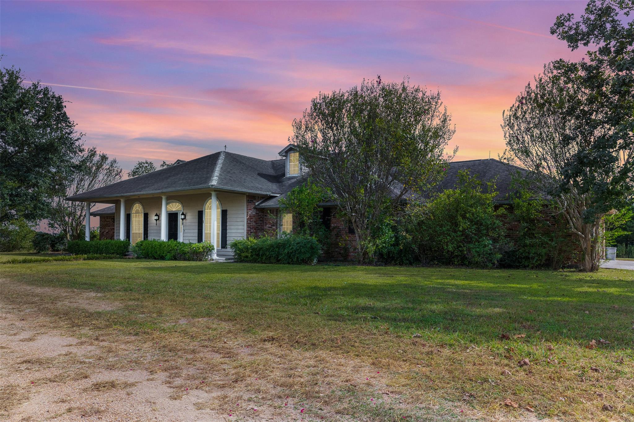 6658 Old Independence RD