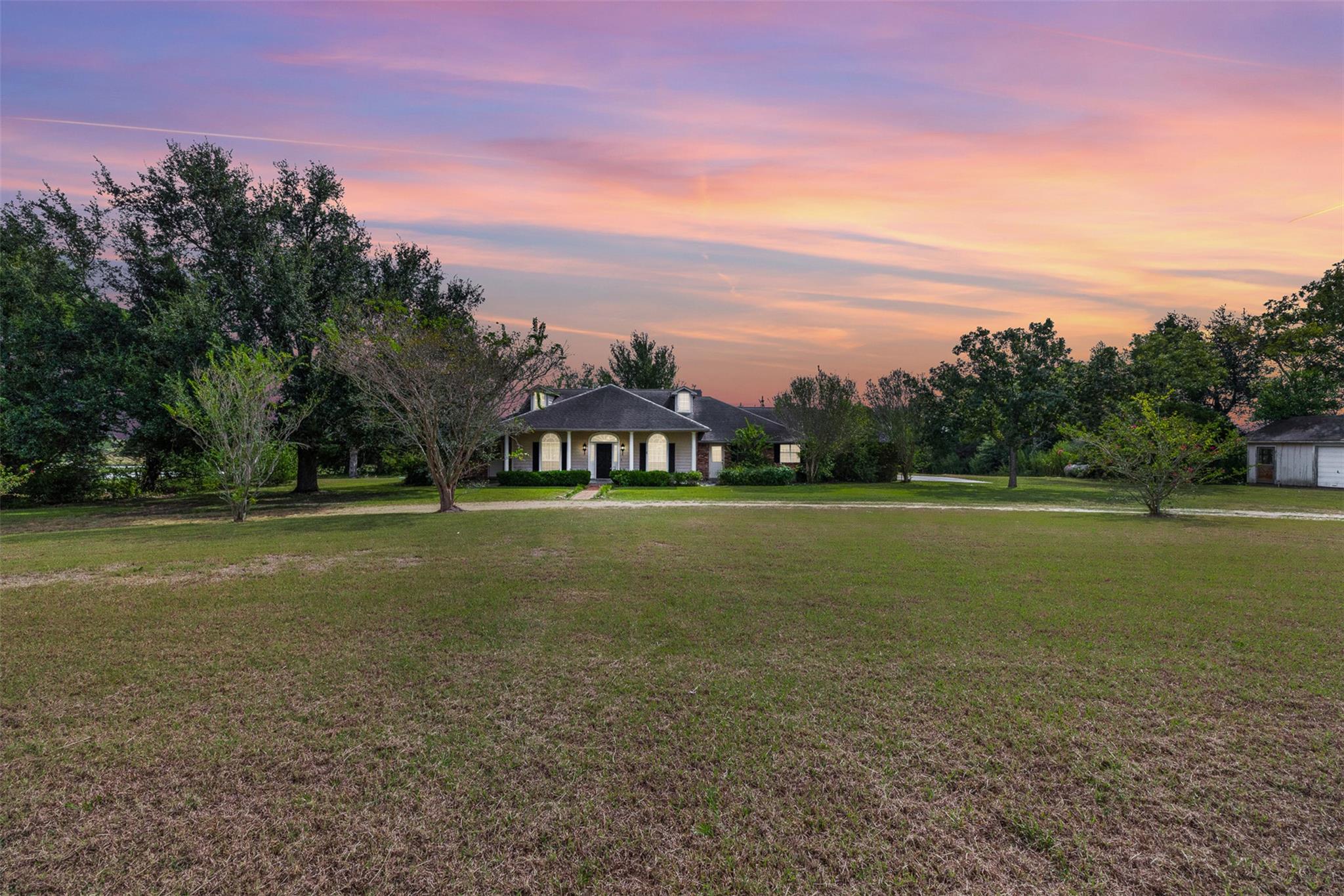 6658 Old Independence RD