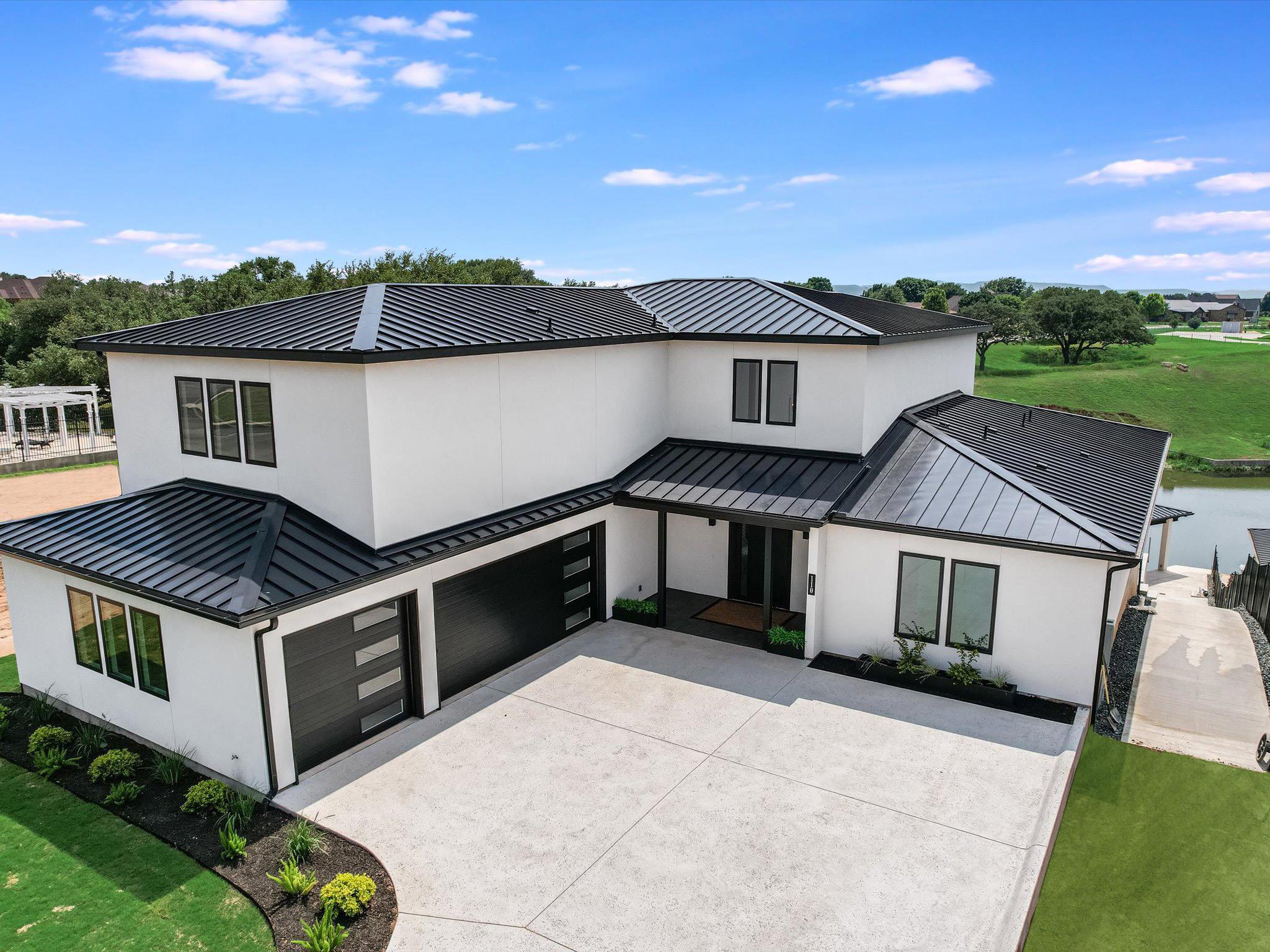 110 Clearwater DR