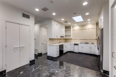 Tiny photo for 3203 Warren ST, Austin, TX 78703 (MLS # 2066413)