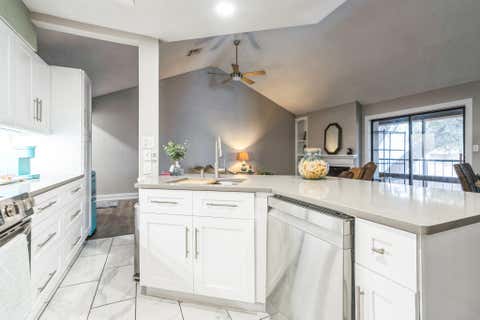 Photo of 1202 Thorpe LN #406D, San Marcos, TX 78666 (MLS # 1526396)