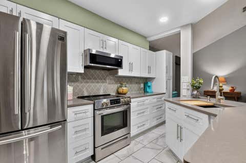 Photo of 1202 Thorpe LN #406D, San Marcos, TX 78666 (MLS # 1526396)