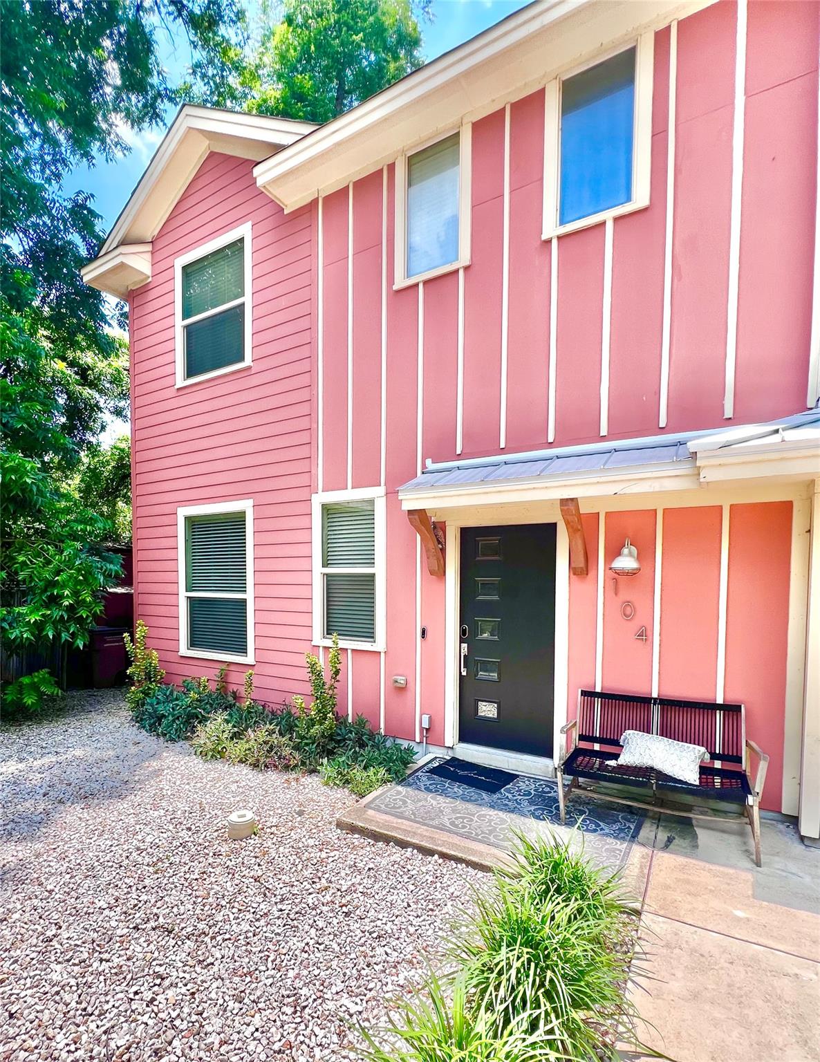 View Austin, TX 78702 townhome