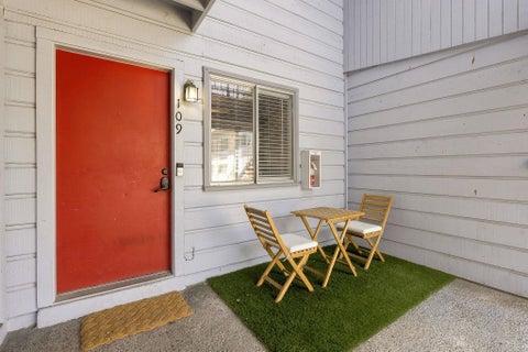 Tiny photo for 2408 Longview ST #109, Austin, TX 78705 (MLS # 2201190)