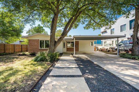 Photo of 2117 Shoalmont DR, Austin, TX 78756 (MLS # 9956066)