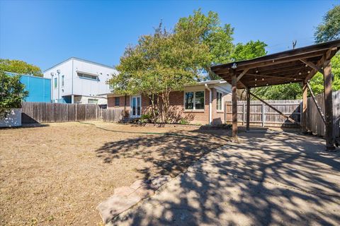 Tiny photo for 2117 Shoalmont DR, Austin, TX 78756 (MLS # 9956066)