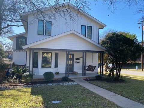 Photo of 201 E 35th ST #A, Austin, TX 78705 (MLS # 8854045)