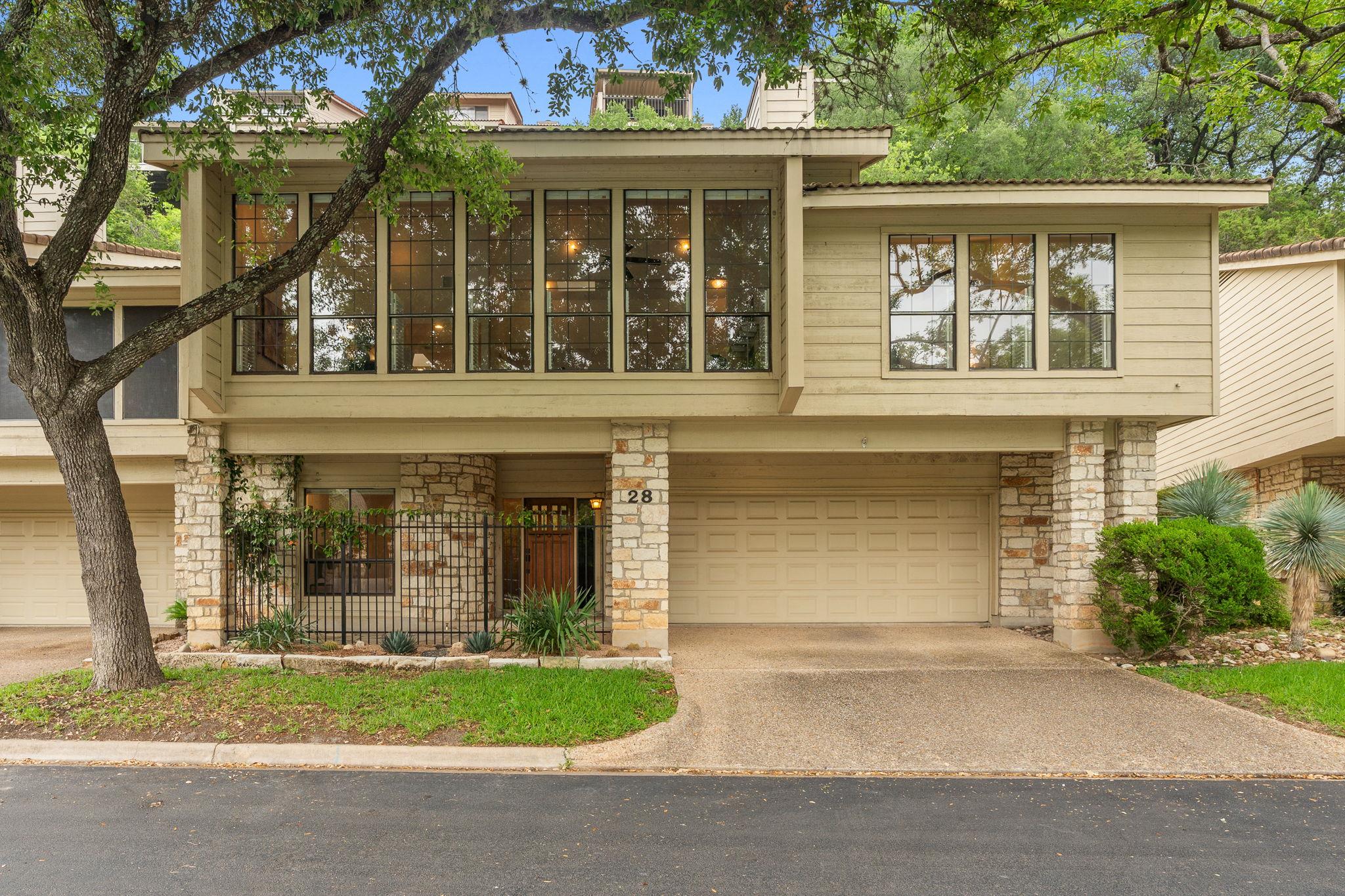 6820 Cypress PT N 28