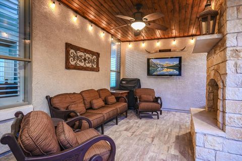 Tiny photo for 105 Whitley DR, Austin, TX 78738 (MLS # 2897550)