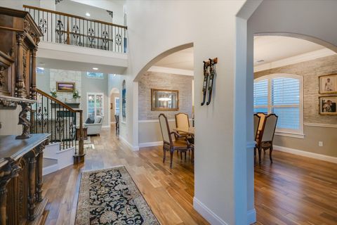 Tiny photo for 105 Whitley DR, Austin, TX 78738 (MLS # 2897550)