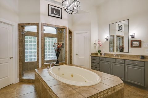 Tiny photo for 105 Whitley DR, Austin, TX 78738 (MLS # 2897550)