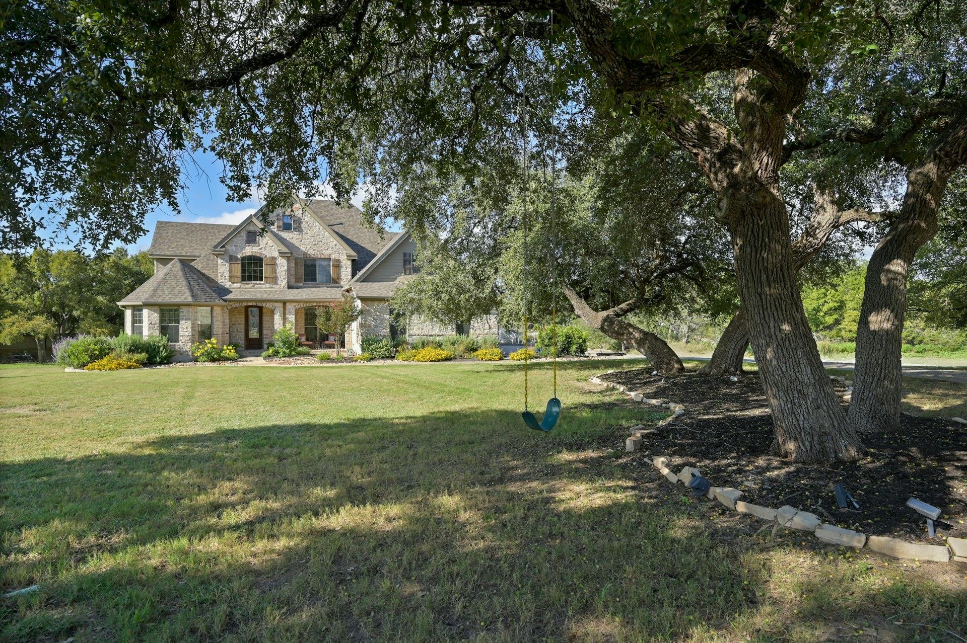 404 Oak Meadow DR