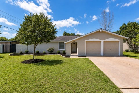 Photo of 1105 Green Meadow DR, Round Rock, TX 78664 (MLS # 5084346)
