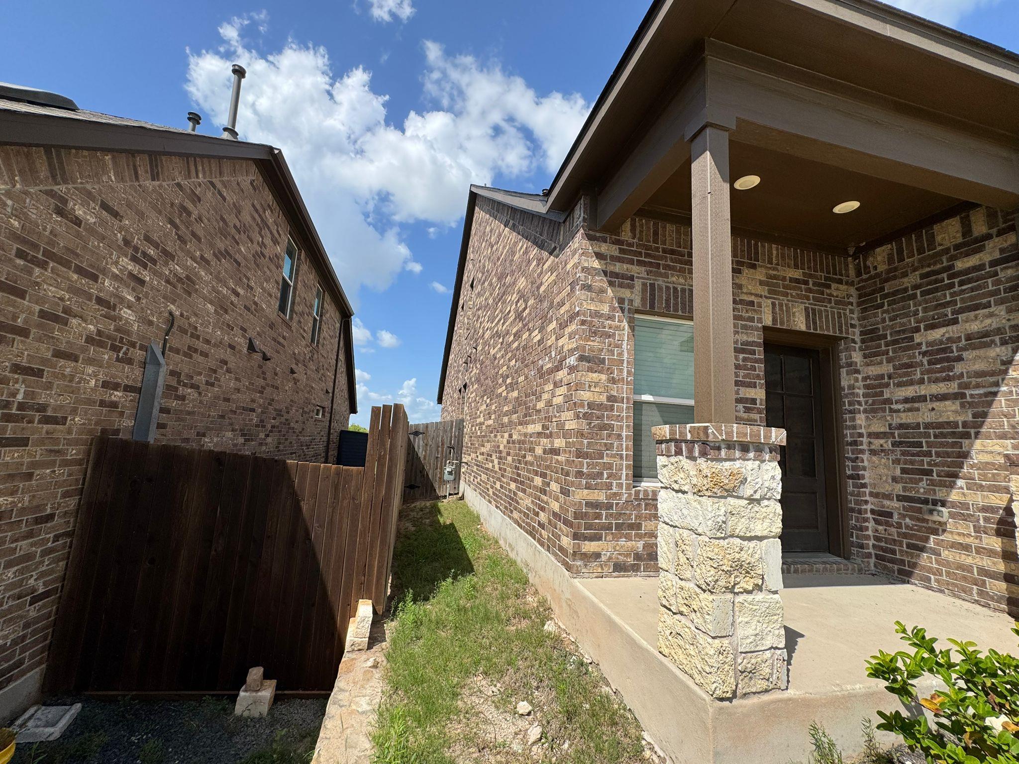 854 Pepperbark LOOP