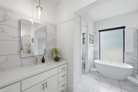 Tiny photo for 321 Sweet Grass LN, Lakeway, TX 78738 (MLS # 1885218)