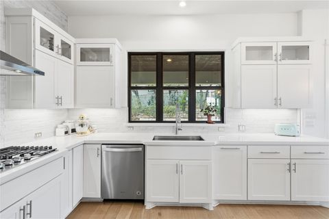 Tiny photo for 321 Sweet Grass LN, Lakeway, TX 78738 (MLS # 1885218)