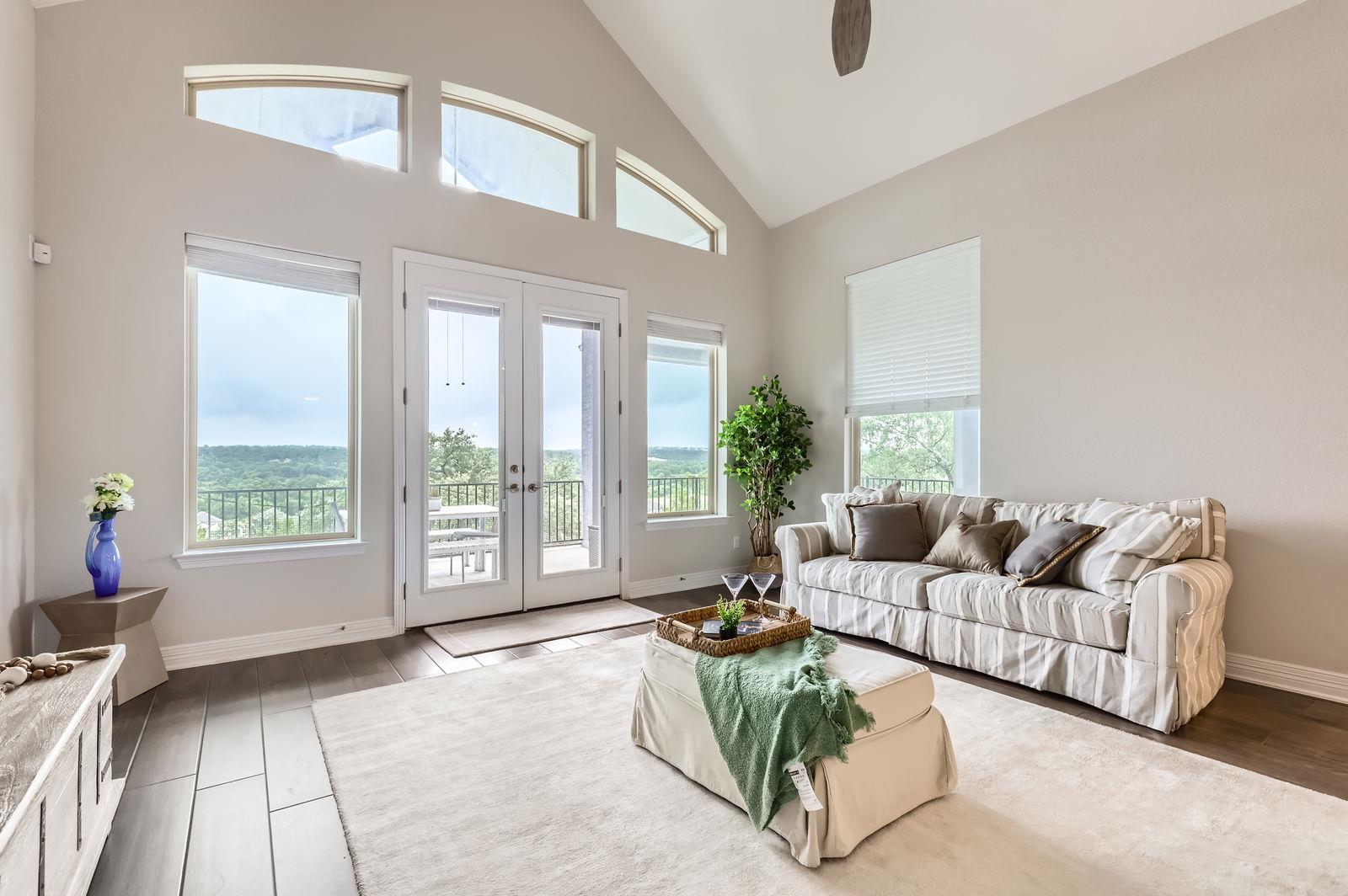 221 Cibolo Ridge DR