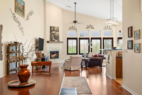 Photo of 2601 N Quinlan Park RD #401, Austin, TX 78732 (MLS # 9777444)