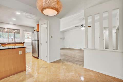 Tiny photo for 9913 Oak Hollow DR, Austin, TX 78758 (MLS # 3211877)