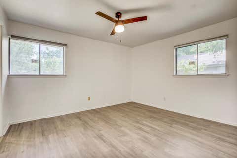 Tiny photo for 9913 Oak Hollow DR, Austin, TX 78758 (MLS # 3211877)