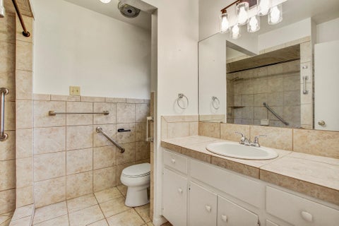 Tiny photo for 9913 Oak Hollow DR, Austin, TX 78758 (MLS # 3211877)