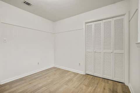 Tiny photo for 9913 Oak Hollow DR, Austin, TX 78758 (MLS # 3211877)