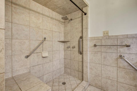 Tiny photo for 9913 Oak Hollow DR, Austin, TX 78758 (MLS # 3211877)