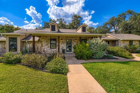 Photo of 11502 Saddle Mountain TRL, Austin, TX 78739 (MLS # 4907621)