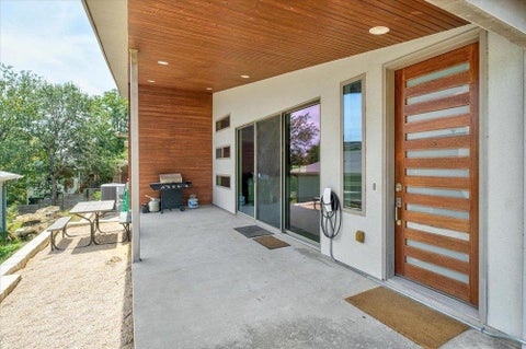 Tiny photo for 2501 E 9th ST, Austin, TX 78702 (MLS # 5573935)