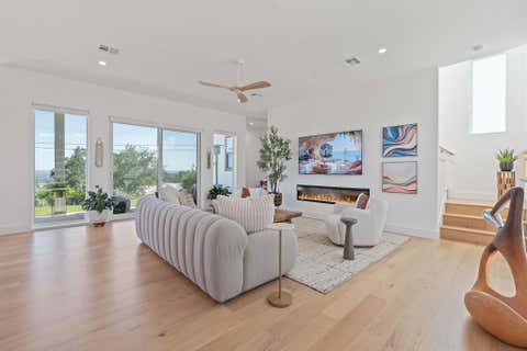 Tiny photo for 8503 Grandview DR, Jonestown, TX 78645 (MLS # 9021947)