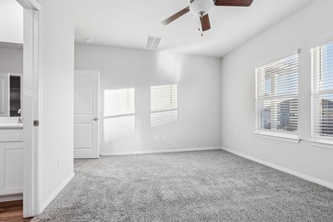 Tiny photo for 14317 Heartland DR, Manor, TX 78653 (MLS # 6342835)